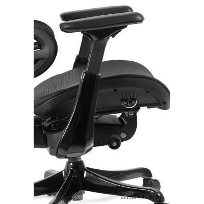 Fotel ergonomiczny ERGOTHRONE BLACK GUN – siatka, Synchron, podłokietniki 5D, podstawa aluminiowa 2