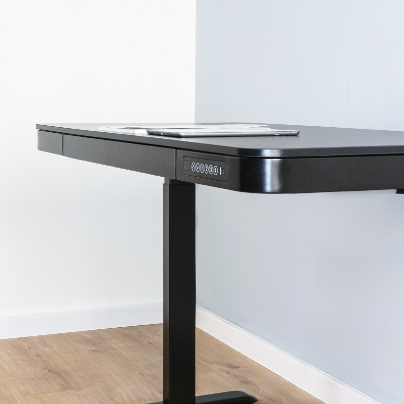 Biurko regulowane elektrycznie VERO – pamięć 4 pozycji, porty USB, udźwig 45 kg